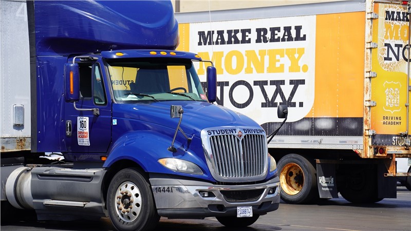 Surprising Perks of Being a CDL Driver (It’s Not Just the Pay)