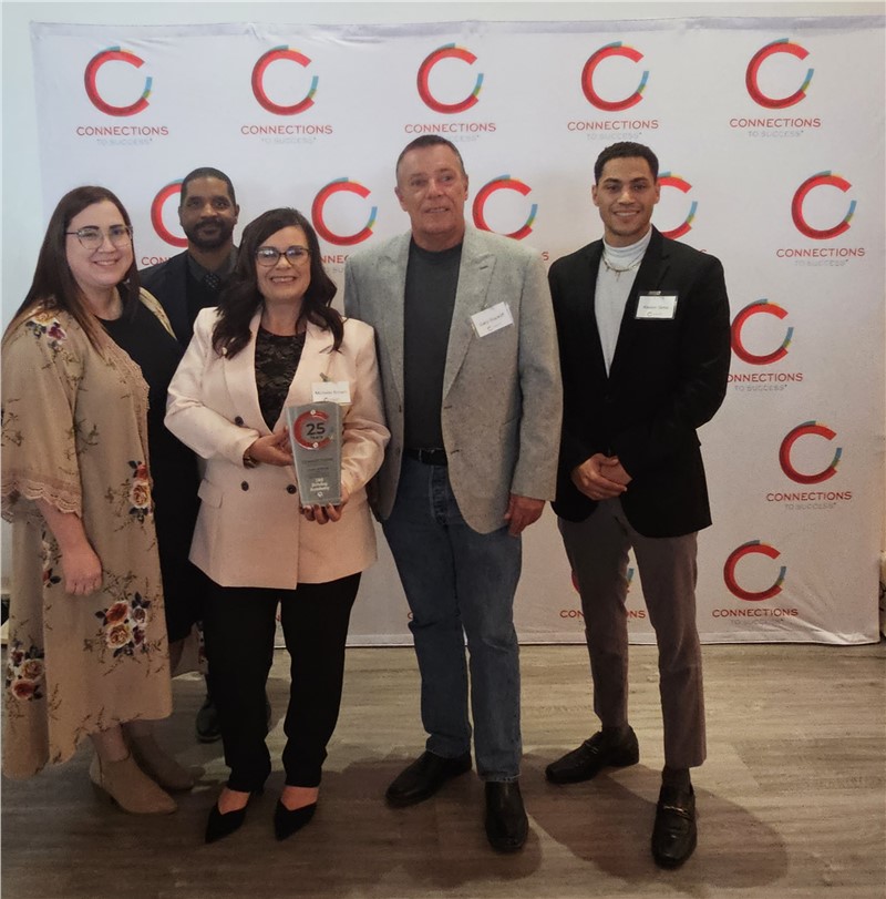 ​160 Driving Academy Kansas City attended Connections to Success Event.